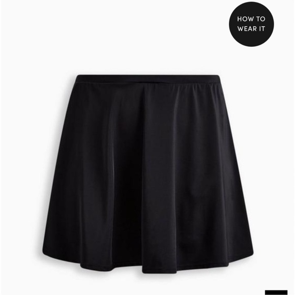 New! Torrid sz 3 Bathing Swim Suit Skirt with Pockets and Shorts Bottoms 3X - Picture 5 of 6